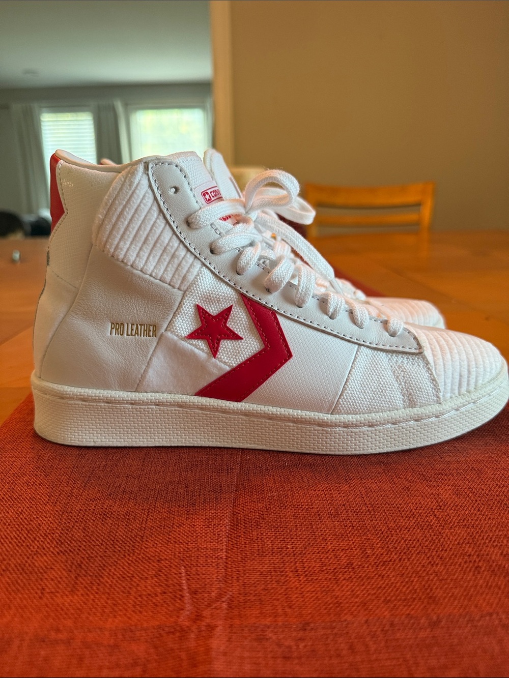 Converse White High-Top Sneakers with Red Chevron Star - Kids